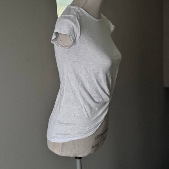 H&M Basic Cotton T-shirt with a Twist - Size XS - Picture 2 of 5